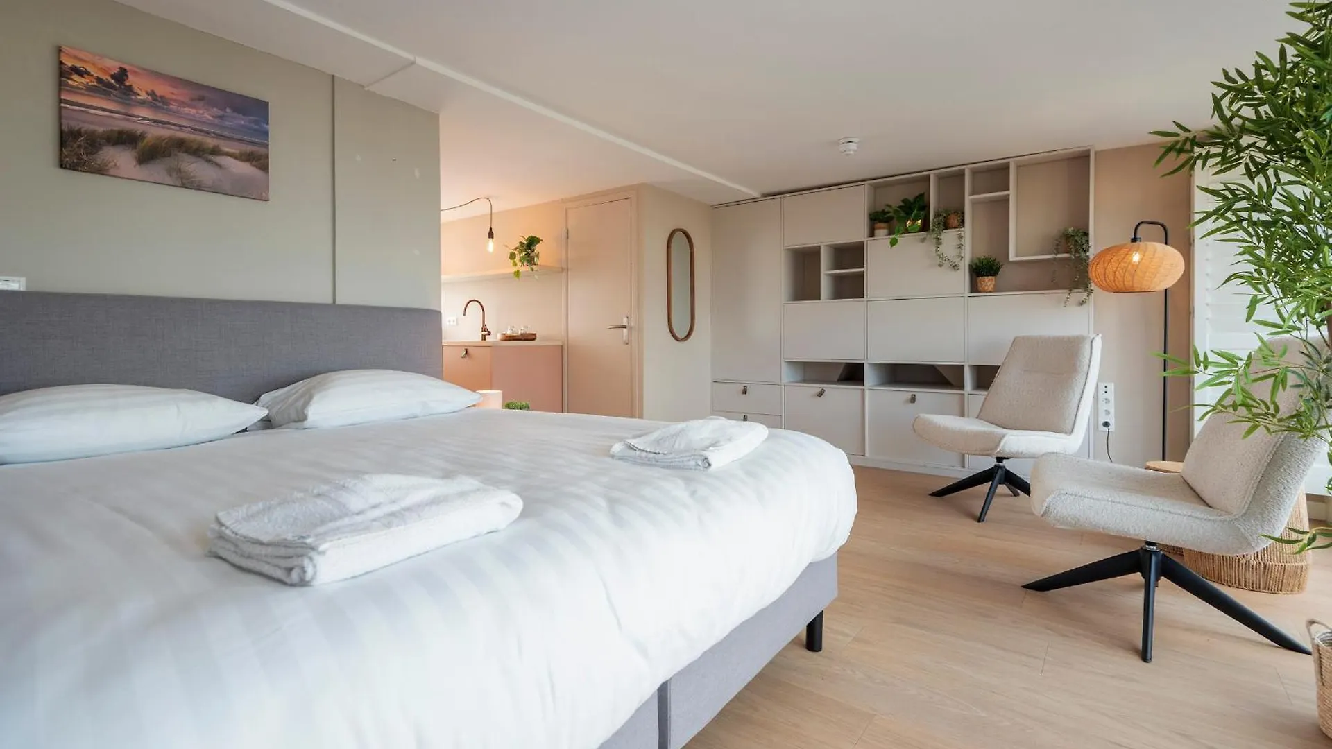 아파트 Coastal Inn 잔드보르트