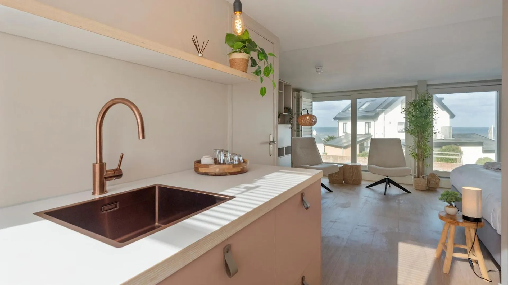 Coastal Inn 잔드보르트 아파트