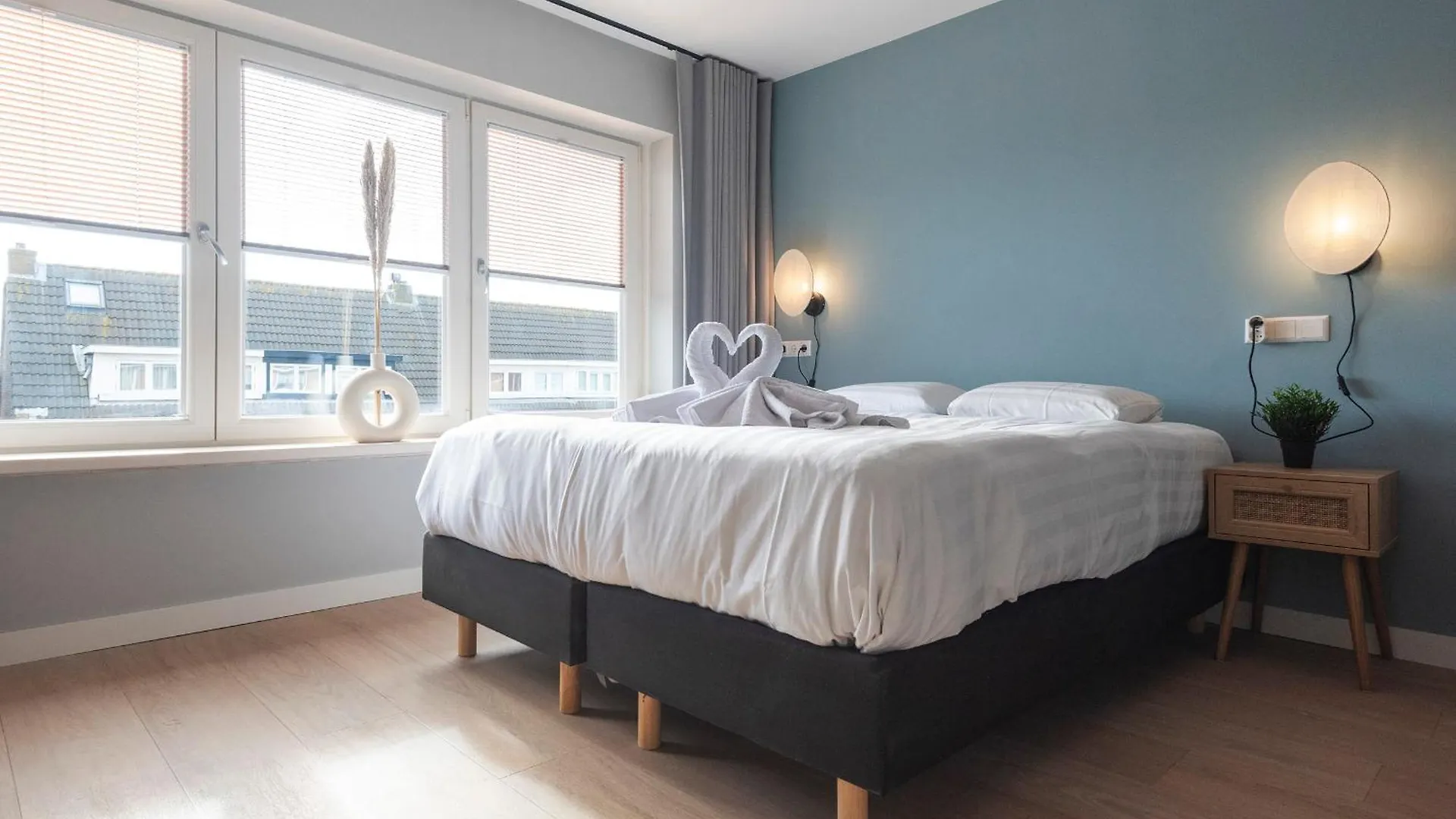 Coastal Inn 잔드보르트 아파트