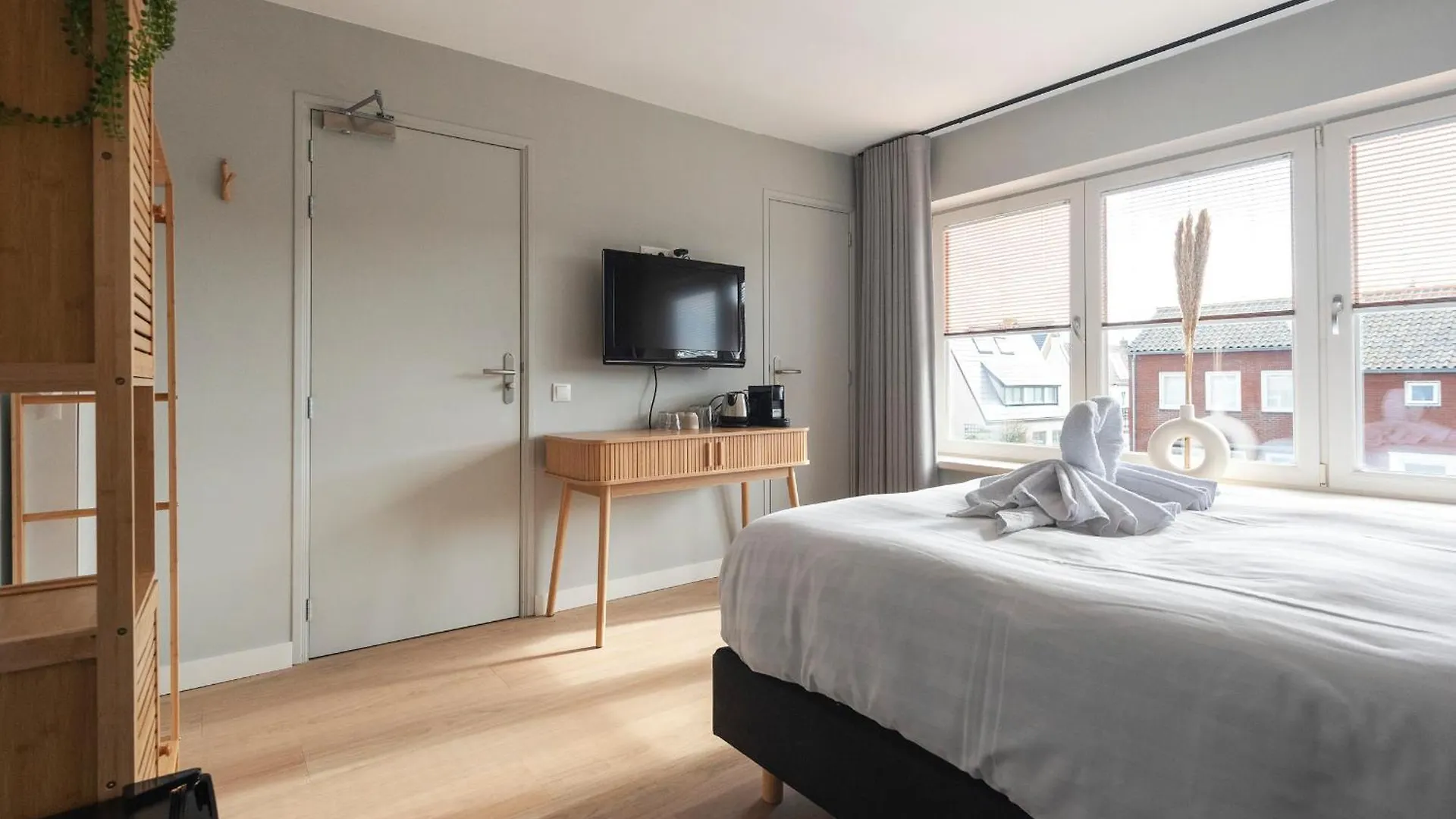 아파트 Coastal Inn 잔드보르트